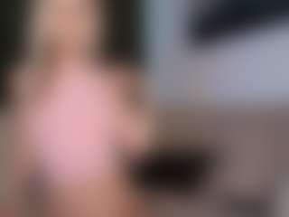 alya-rose's Live Sex Cam Show