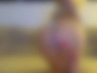 alya-rose's Live Sex Cam Show