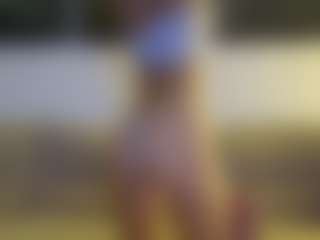 alya-rose's Live Sex Cam Show