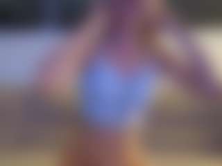 alya-rose's Live Sex Cam Show