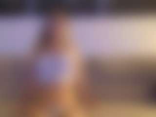 alya-rose's Live Sex Cam Show