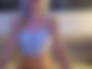 alya-rose's Live Sex Cam Show