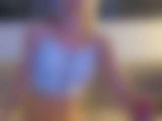 alya-rose's Live Sex Cam Show