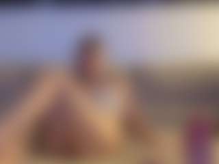 alya-rose's Live Sex Cam Show