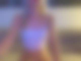 alya-rose's Live Sex Cam Show