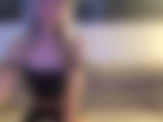 alya-rose's Live Sex Cam Show