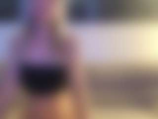 alya-rose's Live Sex Cam Show