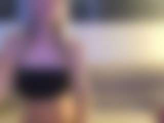 Live cam show with alya-rose - Wet on TeamSkeetLive
