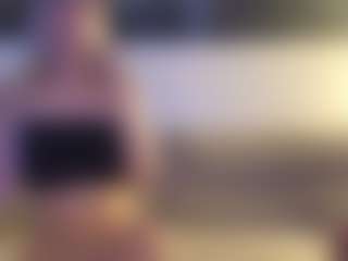 alya-rose's Live Sex Cam Show