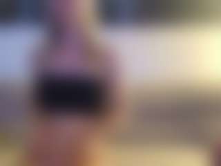 alya-rose's Live Sex Cam Show