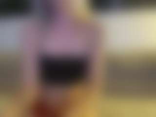 alya-rose's Live Sex Cam Show