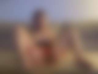 Live cam show with alya-rose - Ass Bouncing on CamwithHer