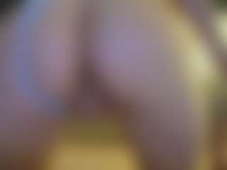 Live cam show with alya-rose - Cute on Gym Cam Girls