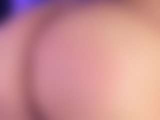 Live cam show with ASTRIDQUEEN - Gray Eyes on CamwithHer