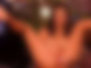 Avelynee's Live Sex Cam Show