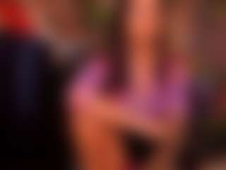Avelynee's Live Sex Cam Show