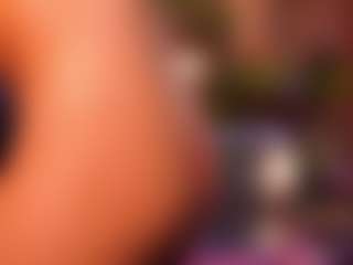 Avelynee's Live Sex Cam Show