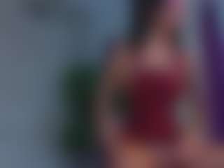 Avelynee's Live Sex Cam Show
