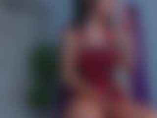 Avelynee's Live Sex Cam Show