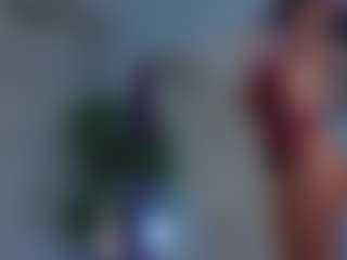 Avelynee's Live Sex Cam Show