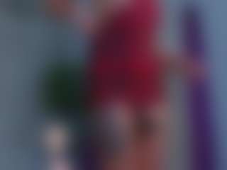 Live cam show with Avelynee - Moaning on StripNow