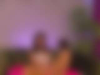 Avelynee's Live Sex Cam Show