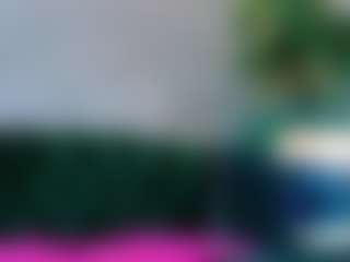 Avelynee's Live Sex Cam Show