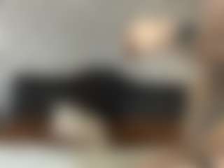 Lilian's Live Sex Cam Show