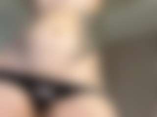 Lilian's Live Sex Cam Show