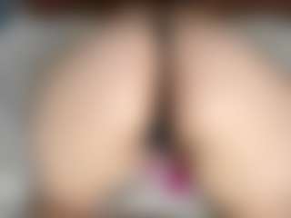 Live cam show with Lilian - Fingering Young Adult on https://playwithruby.com