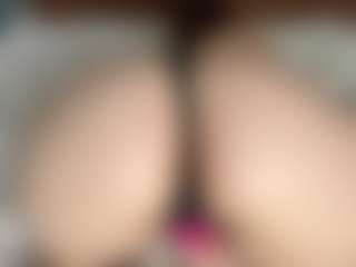 Lilian's Live Sex Cam Show