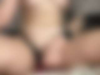 Lilian's Live Sex Cam Show