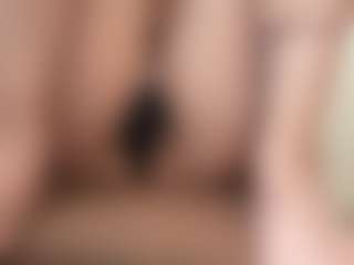 Lilian's Live Sex Cam Show