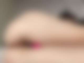 Lilian's Live Sex Cam Show