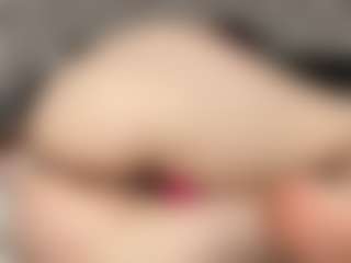 Lilian's Live Sex Cam Show