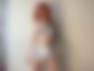 Lilian's Live Sex Cam Show