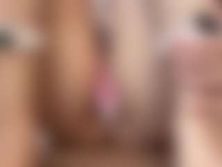 Lilian's Live Sex Cam Show