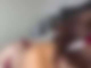 Lilian's Live Sex Cam Show