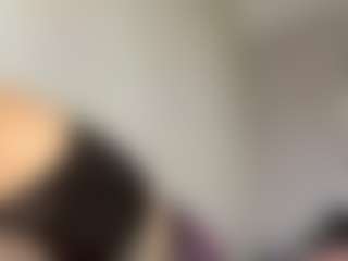 Lilian's Live Sex Cam Show