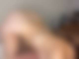 Lilian's Live Sex Cam Show