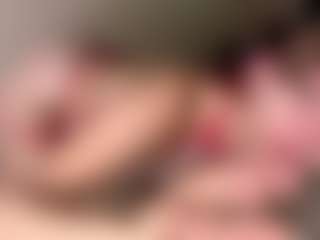 Lilian's Live Sex Cam Show