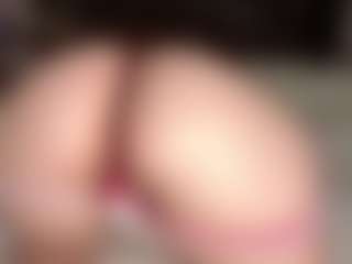 Lilian's Live Sex Cam Show