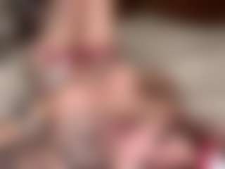 Lilian's Live Sex Cam Show