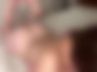 Lilian's Live Sex Cam Show