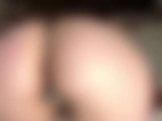 Lilian's Live Sex Cam Show