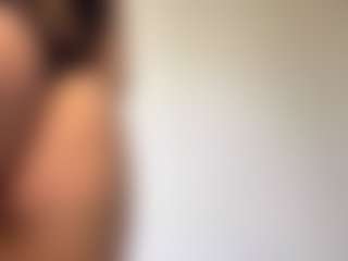 Lilian's Live Sex Cam Show