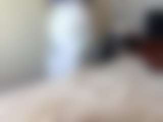 Lilian's Live Sex Cam Show