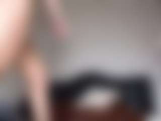 Lilian's Live Sex Cam Show