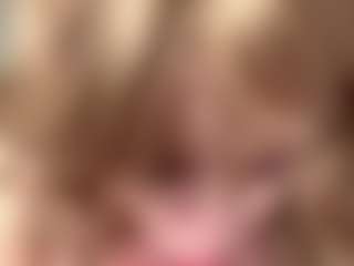 Lilian's Live Sex Cam Show