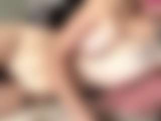 Lilian's Live Sex Cam Show